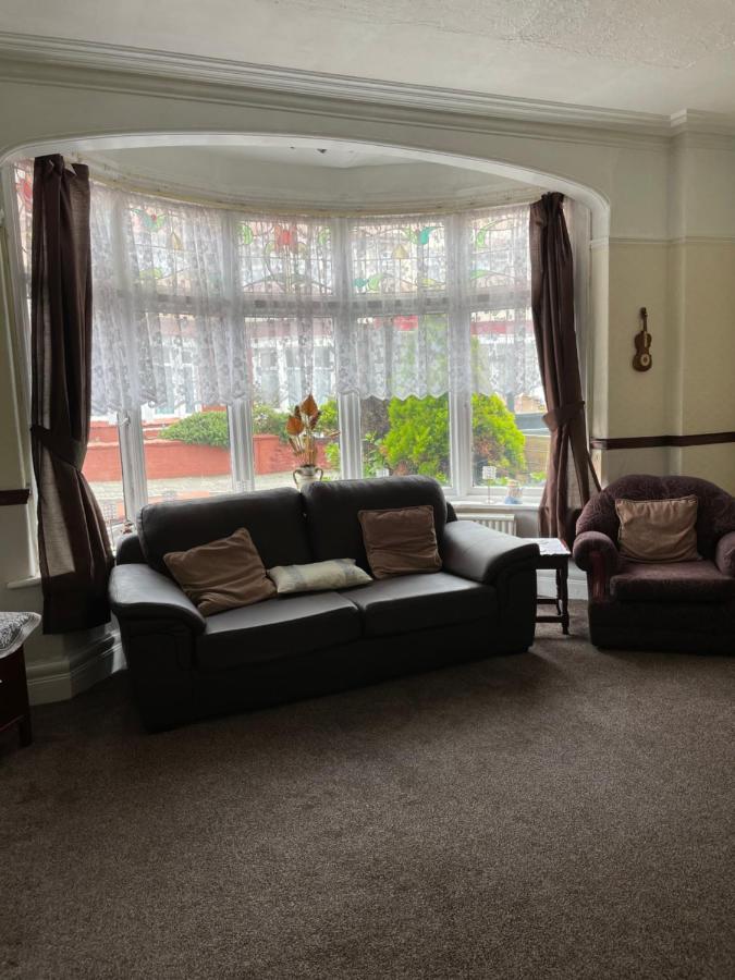 The Jewel Of The Sea Bed & Breakfast Blackpool Eksteriør bilde